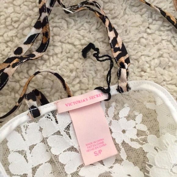 Victoria’s Secret Slip - Picture 7 of 7